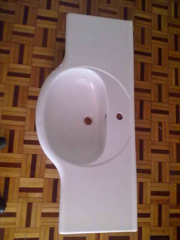 Lavatorio com Aceesorios