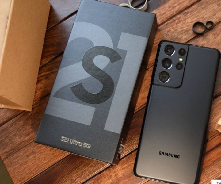 Samsung Galaxy S21 Ultra 5G = 520EUR, Samsung S21 5G = 400EUR, Samsung Galaxy Note 20 Ultra = 450EUR