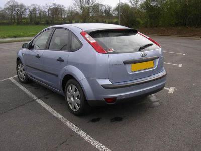FORD FOCUS 1. 6L IDD 110CH TENDÊNCIA