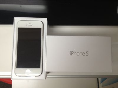 Nova vender o  da Apple iPhone 5 16GB, 32GB e 64GB