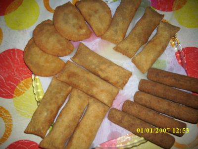 ENCOMENDAS DE SALGADOS E DOCES DE TODO O TIPO COM QUALIDADE