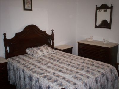 Aluga-se moradia (anexo) em Ribamar – Ericeira