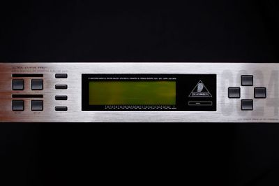 Behringer Ultra Curve DSP 8000