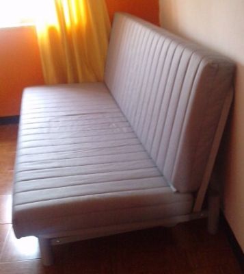 Sofá-cama como novo