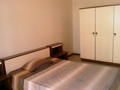 Quarto para licenciado ou equivalente