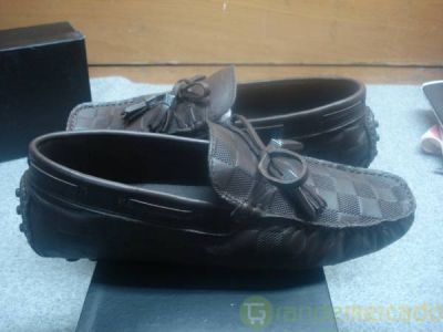 Sapatos LOUIS VUITTON - BROWN (50€) - PORTES GRÁTIS