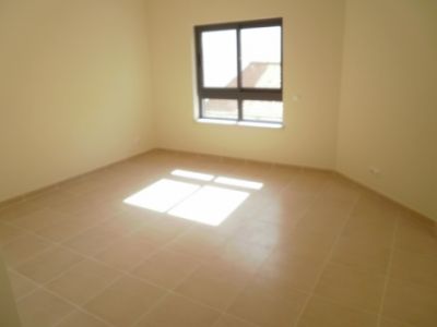 APARTAMENTOS T0+1/ARRENDAMENTO C/ OPCÇÃO DE COMPRA/REF:1062AR