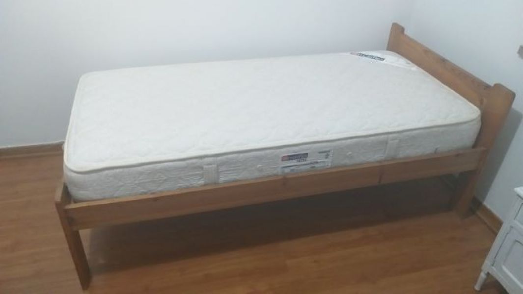 Vendo Cama single solteiro