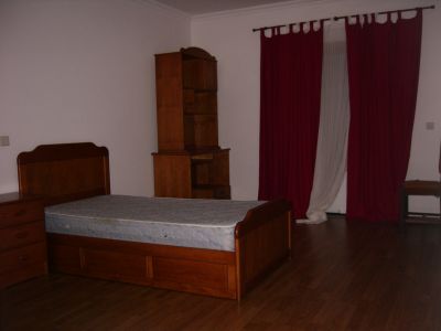 Alugo T3 mobilado e c/ electrodomesticos