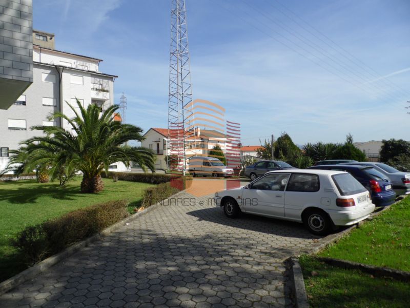 [1342F] T1 em Bom estado, retoma de banco