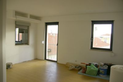 Moradia V2+1 para venda:Lisboa