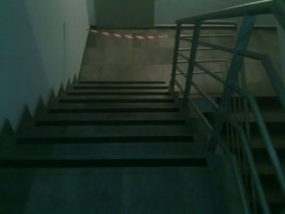 Tratamentos Antiderrapantes certificados e Fitas para degraus Antiderrapantes