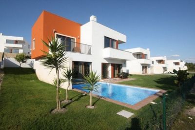 Moradia isolada e moderna com 3 quartos na Pérola da Lagoa, Bom Sucesso 