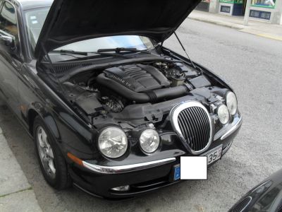 JAGUAR 4000CC 300 CAVALOS V8  raro particular