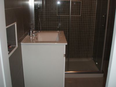 Troia T0/T1 renovado em 2012 a 100m praia e super