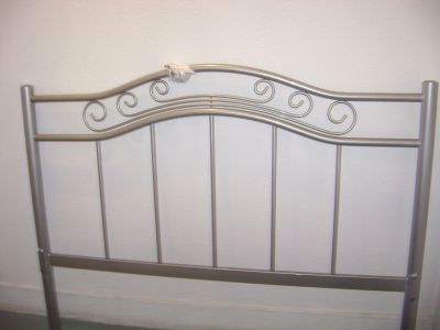 Mobilia quarto como nova!