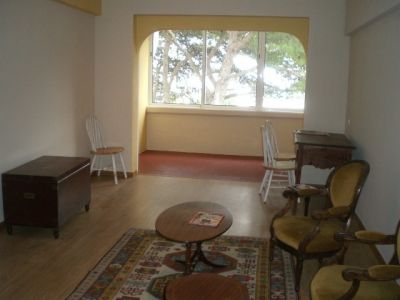 1075-27 - Apartamento T2 no Bº do Rosário