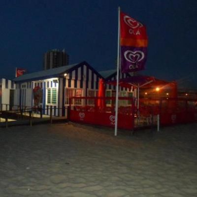 Bar no areal da praia de buarcos
