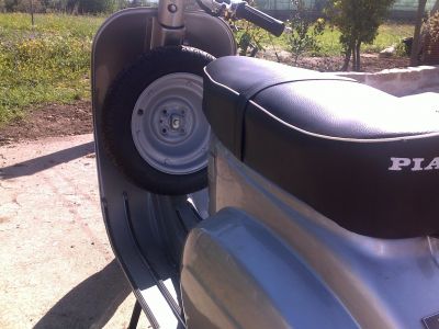 Vespa 50s - 50 years of Vespa (Edição Limitada nº 113/400)