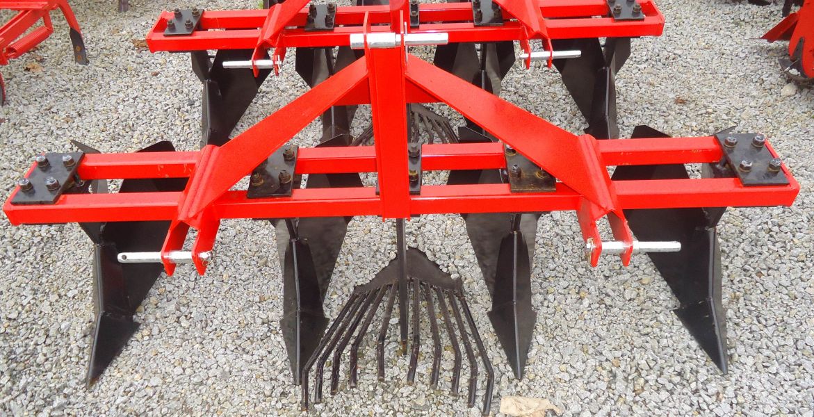 Abre regos de 4 linhas com arrancador de batatas (Grande Promoção) 400€