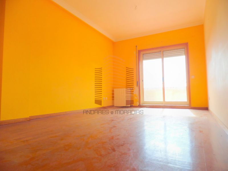 [6987] T1+1 ao Parque Biológico e junto N222