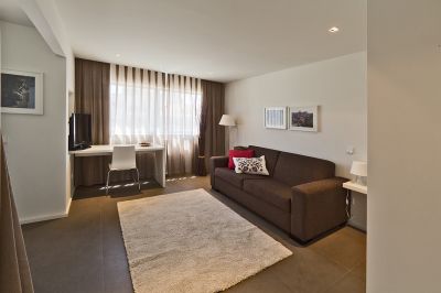 ESTÚDIOS * T1's - PORTO (Centro)