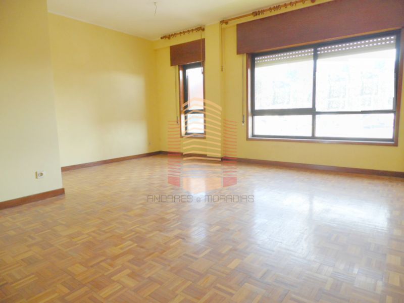 [1366F] T3 Pedrouços, a 5 min. Circunvalação – 100% Financiado