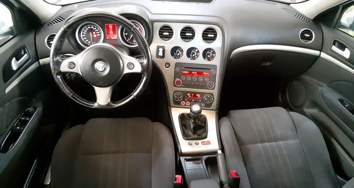 Alfa Romeo 159 Sportwagon 1.9 JTDm 150 CV