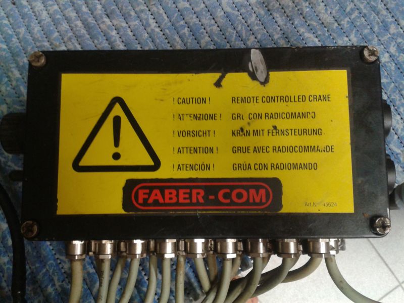 Reparação comandos grua HIAB PALFINGER SCANRECO FASSI