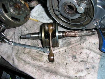 varias peças piaggio e gilera