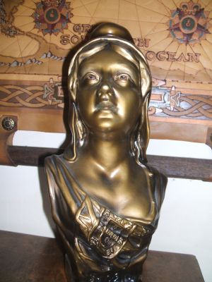 Busto Républica Portuguesa em terracota  150€