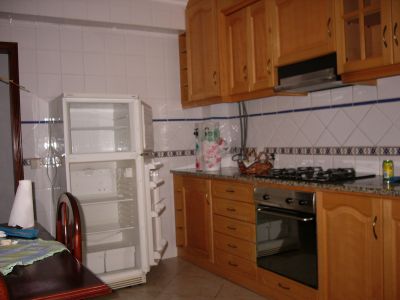 Alugo T3 mobilado e c/ electrodomesticos