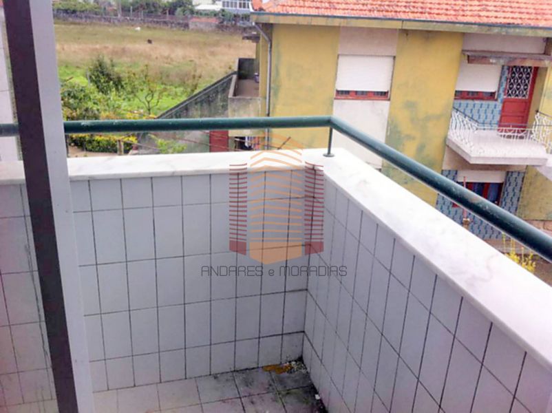 [7011] T2 próximo Parque da cidade – retoma bancária