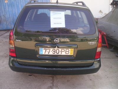 Opel Astra Caravan