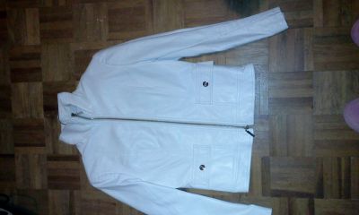 roupa usada ao melhor preço , linda!!!