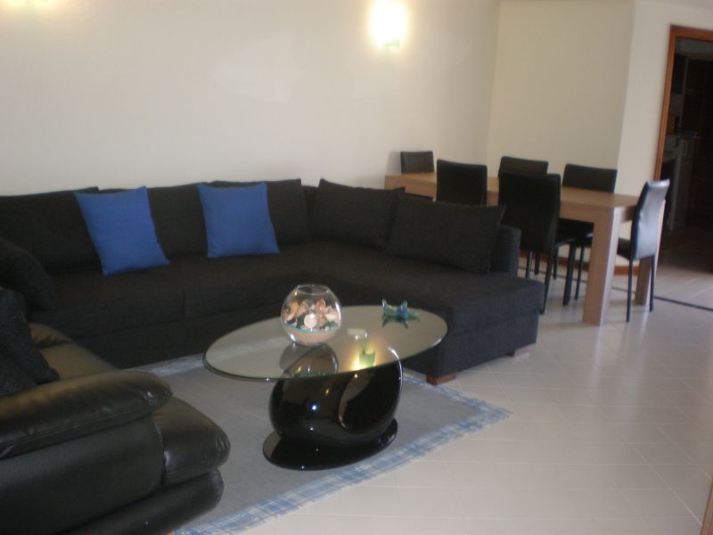 T 1 p/ férias nos Salgados - Galé a 700 metros da praia 