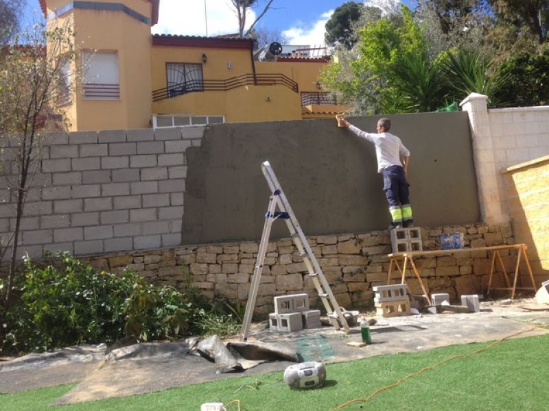 Serviços Trolha/Pedreiro/Remodelações/Capoto/Pintor