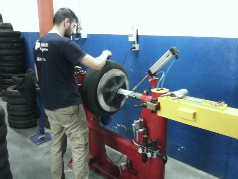 Pneus usados semi novos