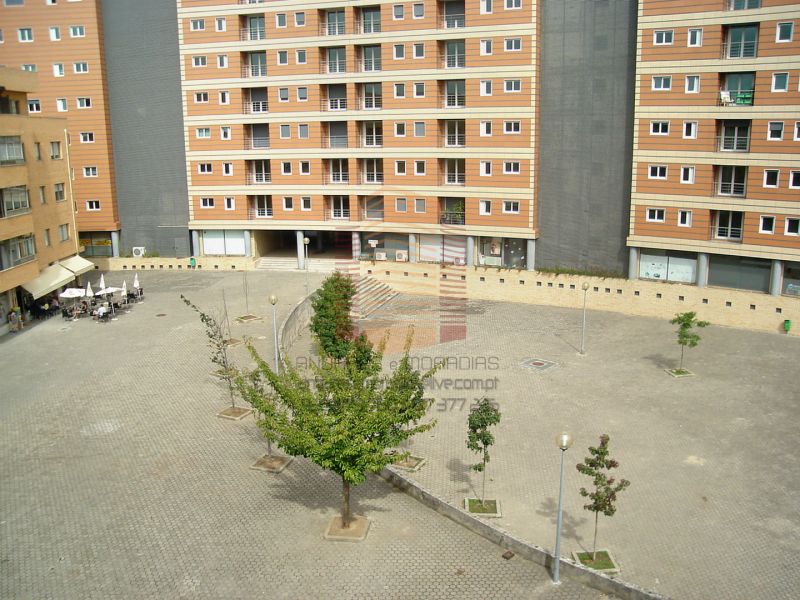 [6777] T2+1 + garagem – Stº Ovídeo – estação de metro