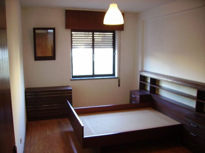 T2 mobilado em Lisboa, nos Olivais, perto do Parque das Nações (expo).