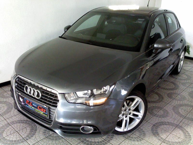 Audi A1 Sportback S-Line 1.6 TDI 105 CV