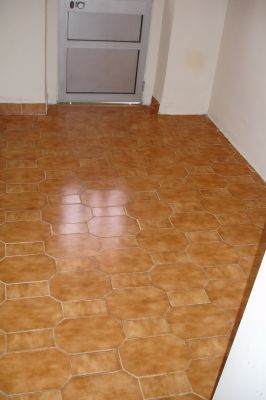 Aluga-se T2 Azi. Fornozinhos Porto Brandão - Caparica